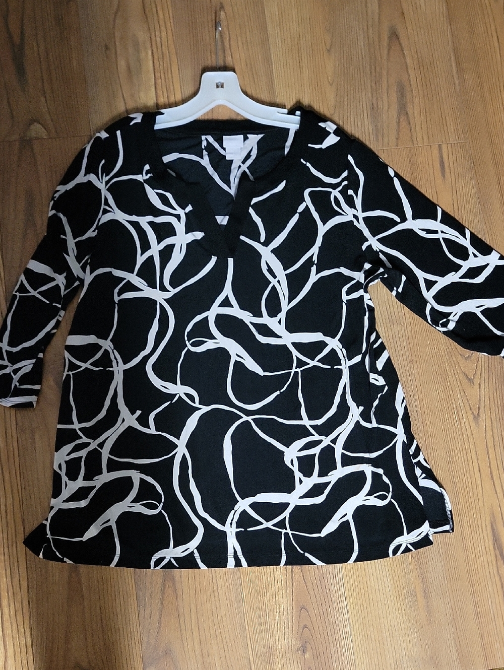 Chico's Black and White V-Neck Tunic with Abstract Swirl Print